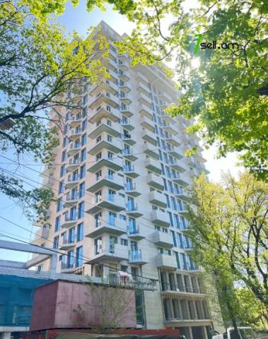 4 սենյականոց բնակարան նորակառույց շենքում Գյուլբենկյան փողոցում, 130 ք.մ., 9/16 հարկ, 2 սանհանգույց