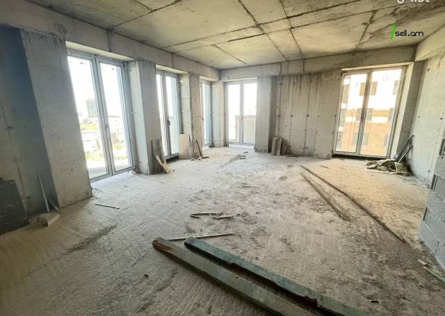 4 սենյականոց բնակարան նորակառույց շենքում Գյուլբենկյան փողոցում, 130 ք.մ., 9/16 հարկ, 2 սանհանգույց