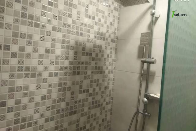 4 սենյականոց բնակարան Զաքարիա Քանաքեռցու փողոցում, 80 ք.մ., նախավերջին հարկ, կապիտալ վերանորոգված