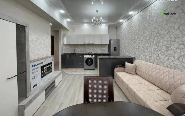 2 սենյականոց բնակարան Աղբյուր Սերոբի փողոցում, 42 քմ, 2/7 հարկ, դիզայներական ոճով վերանորոգված