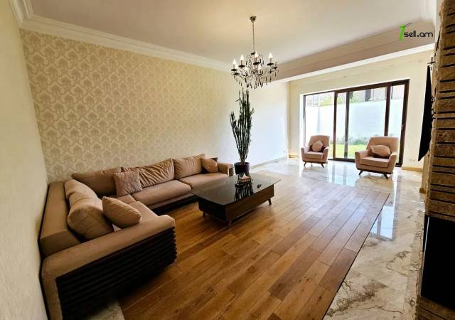 Երկու հարկանի քարե տուն Աջափնյակում, 1000 ք.մ., 3+ սանհանգույց, դիզայներական ոճով վերանորոգված