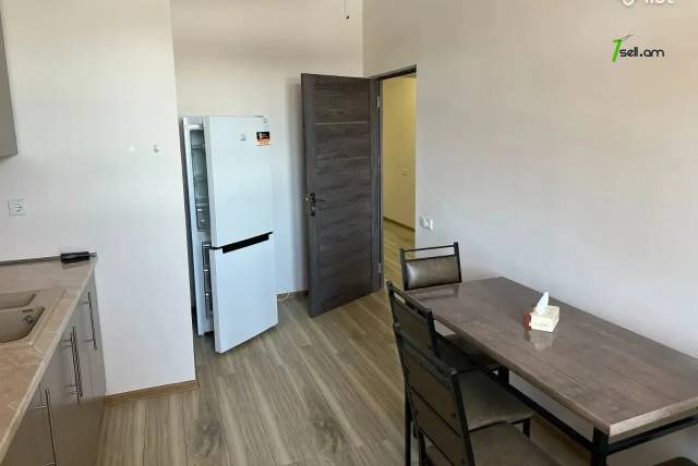 2 սենյականոց բնակարան նորակառույց շենքում Պարույր Սևակի փողոցում, 70 ք.մ., 4/14 հարկ