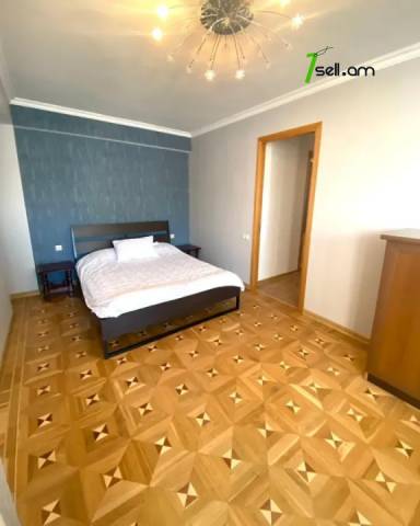 3 սենյականոց բնակարան Մեսրոպ Մաշտոցի պողոտայում, 120 ք.մ., 2 սանհանգույց, 9/12 հարկ