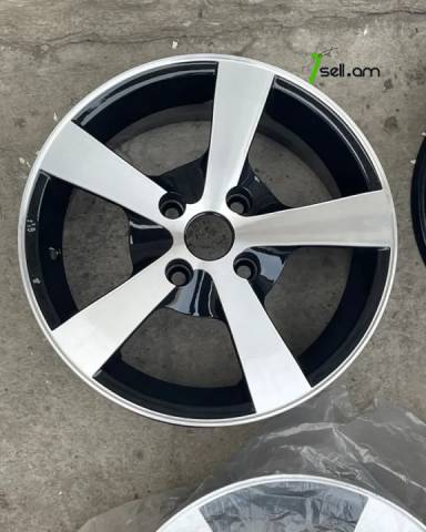 GGG.R14 Vossen 4x100