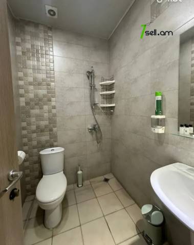 Հյուրանոց Արտաշիսյան փողոցում Շենգավիթում, 700 քմ