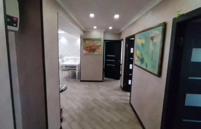 4 սենյականոց բնակարան Սվաճյան փողոցում, 98 քմ, դիզայներական ոճով վերանորոգված