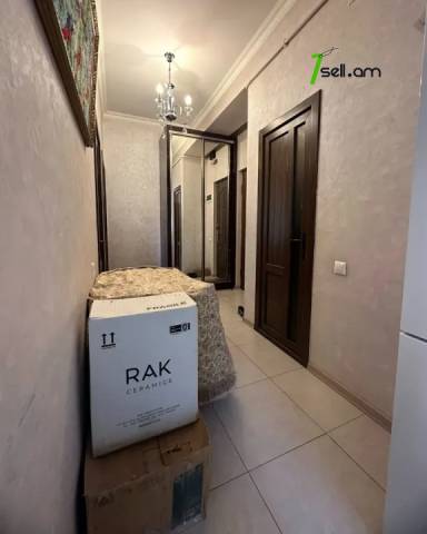 2 սենյականոց բնակարան նորակառույց շենքում Գայի պողոտայում, 62 ք.մ., բարձր առաստաղներ, 3/5 հարկ