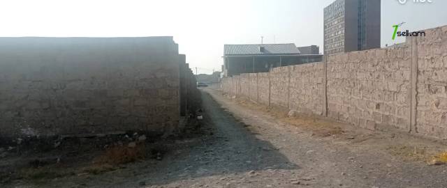 Հողատարածք բնակելի շինությունների համար Պռոշյանում, 730 ք.մ.