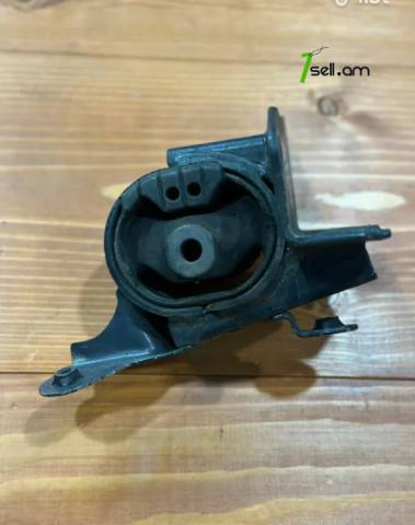 Շարժիչի բարձիկ ձախ / մատոռի պադուշկա ձախ, Toyota Noah / Voxy, 2004թ, Օրիգինալ պահեստամաս