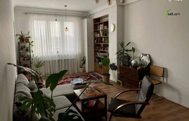 2 սենյականոց բնակարան նորակառույց շենքում Գրիբոյեդով փողոցում, 70 ք.մ., 13/16 հարկ, բարձր առաստաղներ