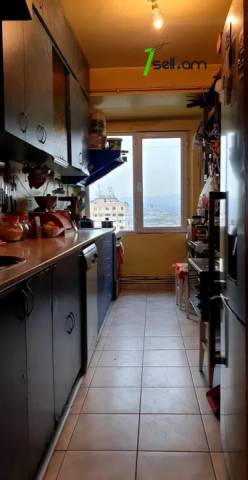 3 սենյականոց բնակարան Արցախի պողոտայում, 82 ք.մ., կոսմետիկ վերանորոգում