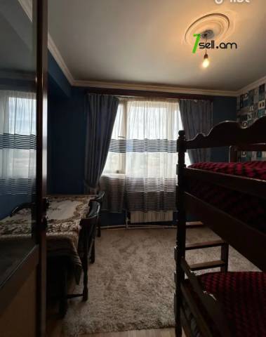 3 սենյականոց բնակարան, Թբիլիսյան խճուղի, 55 քմ, 3/16 հարկ, եվրովերանորոգված