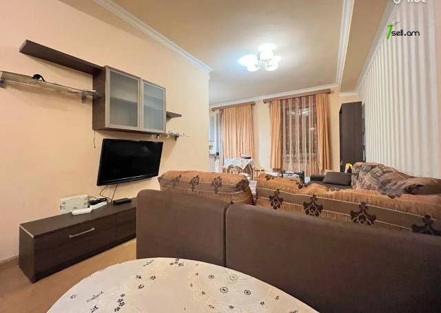 2 սենյականոց բնակարան նորակառույց շենքում Լենինգրադյան փողոցում, 59 ք.մ., բարձր առաստաղներ, 4/6 հարկ