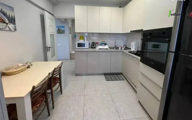 4 սենյականոց բնակարան Ռուբինյանց փողոցում, 82 քմ, 10/13 հարկ, եվրովերանորոգված