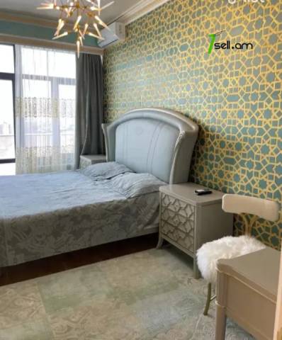 2 սենյականոց բնակարան նորակառույց շենքում Պարույր Սևակի փողոցում, 80 ք.մ., բարձր առաստաղներ