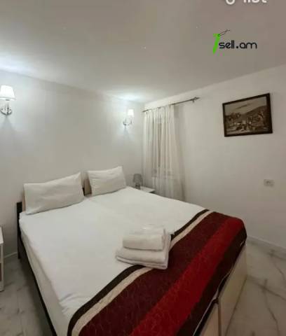 3 սենյականոց բնակարան Գլինկայի փողոցում, 67 քմ, 1/3 հարկ, եվրովերանորոգված, քարե շենք