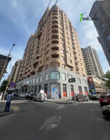 3 սենյականոց բնակարան նորակառույց շենքում Փավստոս Բուզանդի փողոցում, 107 քմ, 11/15 հարկ