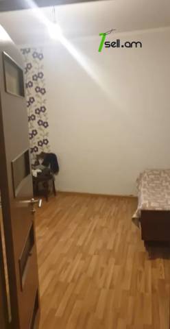 Բազմաֆունկցիոնալ գույք Լեոյի փողոցում կենտրոնում, 540 ք.մ.