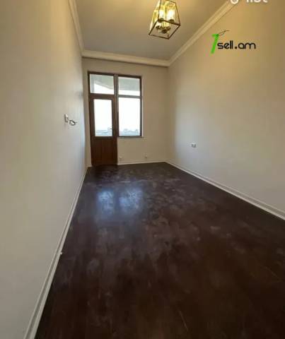 2 սենյականոց բնակարան նորակառույց շենքում Վահրամ Փափազյան փողոցում, 45 ք.մ., բարձր առաստաղներ