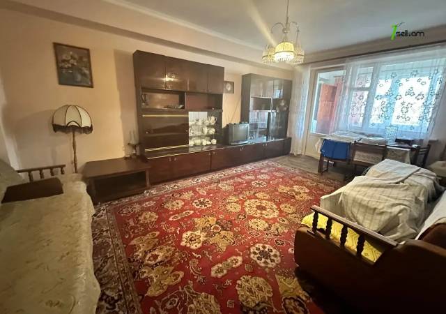 Ընդարձակ 1 սենյականոց բնակարան Իսրայելյան փողոցում, 55 քմ, 7/9 հարկ, 2 սանհանգույց