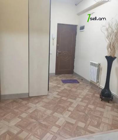 3 սենյականոց բնակարան, Դավթաշեն 4-րդ թաղամաս, 75 քմ, 8/11 հարկ, եվրովերանորոգված