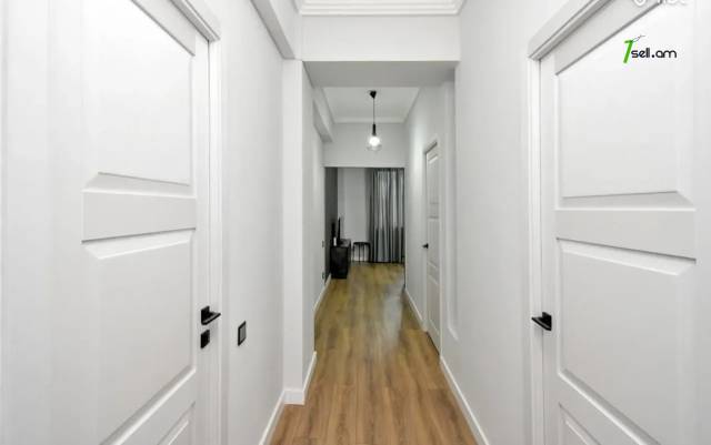 3 սենյականոց բնակարան նորակառույց շենքում, Komitas Ave, 65 ք.մ., բարձր առաստաղներ, 8/17 հարկ