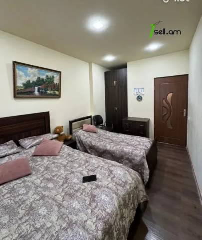 3 սենյականոց բնակարան Ռուբինյանց փողոցում, 78 քմ, 2/5 հարկ, կապիտալ վերանորոգված, քարե շենք