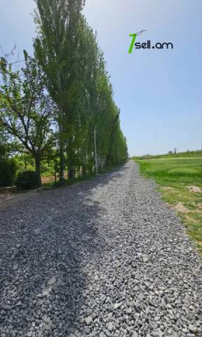 Մեկ հարկանի քարե տուն Վանի Հերոսների փողոցում Աշտարակում, 1170 քմ, կոսմետիկ վերանորոգում