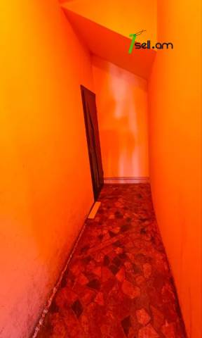 Բազմաֆունկցիոնալ գույք Արին Բերդի փողոցում Շենգավիթում, 140 քմ