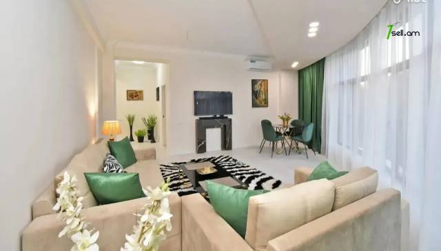 3 սենյականոց բնակարան նորակառույց շենքում Սերո Խանզադյան փողոցում, 88 քմ, 3/17 հարկ, 2 սանհանգույց