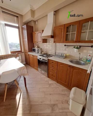 2 սենյականոց բնակարան Խորենացու փողոցում, 45 քմ, 7/11 հարկ, կապիտալ վերանորոգված