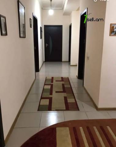 3 սենյականոց բնակարան նորակառույց շենքում Ծարավ աղբյուրի փողոցում, 95 ք.մ., 1/14 հարկ