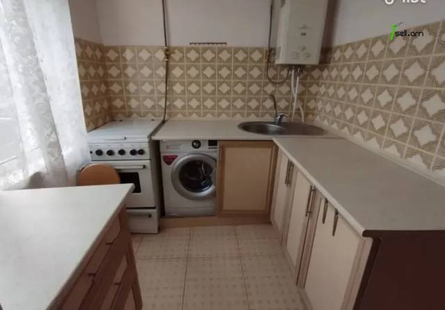 1 սենյականոց բնակարան Լվովյան փողոցում, 32 քմ, եվրովերանորոգված, քարե շենք