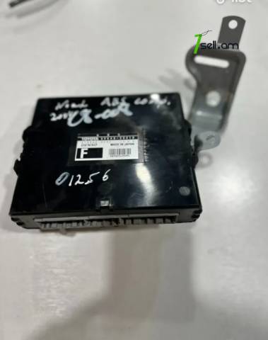 ABS բլոկ, Toyota Noah / Voxy, 2004թ, Օրիգինալ պահեստամաս