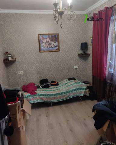 Մեկ հարկանի քարե տուն Ներքին Շենգավիթ 8-րդ փողոցում Շենգավիթում, 500 ք.մ., կապիտալ վերանորոգված