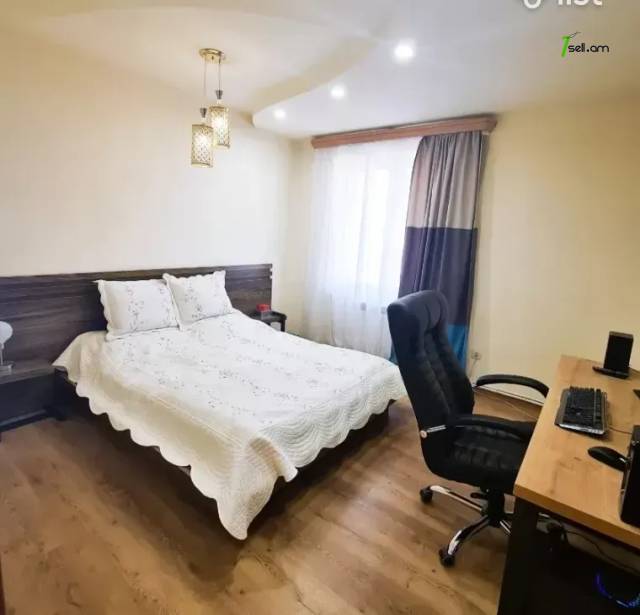 3 սենյականոց բնակարան Սարյան փողոցում, 92 ք.մ., 6/8 հարկ, 2 սանհանգույց, կապիտալ վերանորոգված