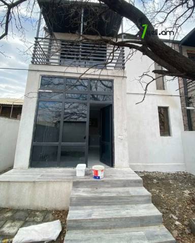 Երկու հարկանի քարե տուն Ադմիրալ Իսակովի պողոտայում Մալաթիա Սեբաստիայում, 200 քմ, 2 սանհանգույց