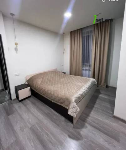 3 սենյականոց բնակարան նորակառույց շենքում, Նորաշեն թաղամաս, 89 ք.մ., 8/12 հարկ, բարձր առաստաղներ