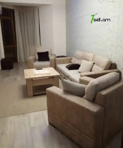 3 սենյականոց բնակարան նորակառույց շենքում Եկմալյան փողոցում, 80 ք.մ., 5/18 հարկ, բարձր առաստաղներ