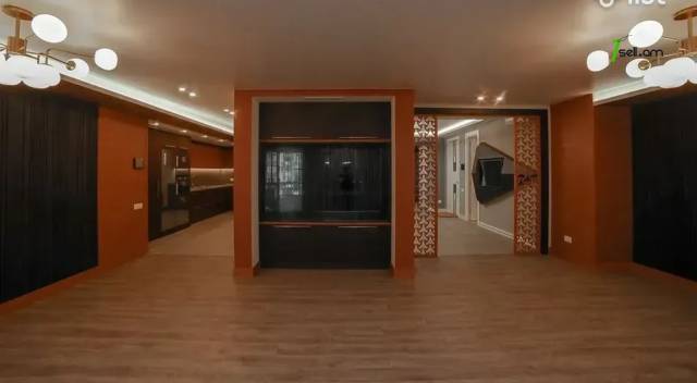 4 սենյականոց բնակարան Նալբանդյան փողոցում, 144 ք.մ., 3+ սանհանգույց, բարձր առաստաղներ