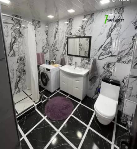 3 սենյականոց բնակարան, Նազարբեկյան թաղամաս, 100 ք.մ., նախավերջին հարկ, մի քանի պատշգամբ