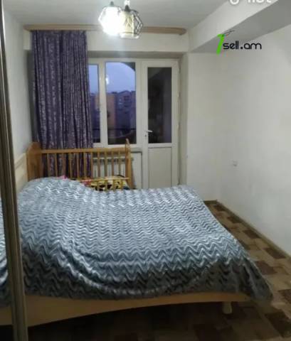 2 սենյականոց բնակարան Տիգրան Պետրոսյան փողոցում, 70 ք.մ., 12/16 հարկ, կապիտալ վերանորոգված