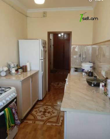 4 սենյականոց բնակարան Զորավար Անդրանիկի փողոցում, 84 ք.մ., 10/14 հարկ, կապիտալ վերանորոգված