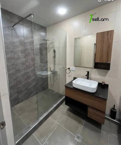 2 սենյականոց բնակարան նորակառույց շենքում Քանաքեռ Զեյթունում, 66 ք.մ., բարձր առաստաղներ, 5/18 հարկ