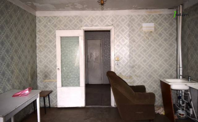 3 սենյականոց բնակարան Արամ Խաչատրյան փողոցում, 100 ք.մ., 2 սանհանգույց