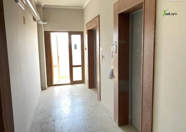 2 սենյականոց բնակարան նորակառույց շենքում Մոնթե Մելքոնյան փողոցում, 45 ք.մ., 1/17 հարկ