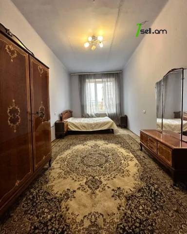 4 սենյականոց բնակարան Կոմիտասի պողոտայում, 97 ք.մ., նախավերջին հարկ, կոսմետիկ վերանորոգում