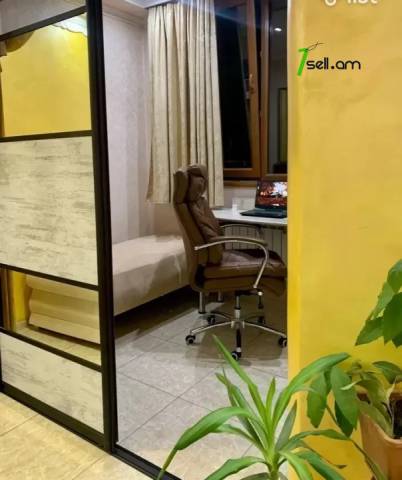 3 սենյականոց բնակարան Բաշինջաղյան փողոցում, 67 ք.մ., կապիտալ վերանորոգված