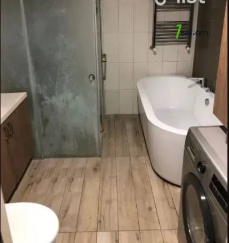 4 սենյականոց բնակարան Սարյանի փողոցում, 88 ք.մ., բարձր առաստաղներ, նախավերջին հարկ