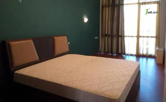 4 սենյականոց բնակարան նորակառույց շենքում Արամի փողոցում, 190 քմ, 9/16 հարկ, 3+ սանհանգույց